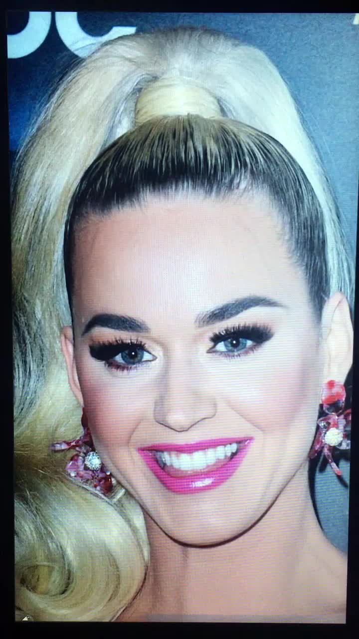 Katy Perry gets her gorgeous face DRENCHED IN A BIG LOAD OF MY HOT CUM!!!!