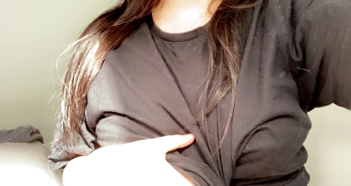 I hope my tits are a good surprise 🤭