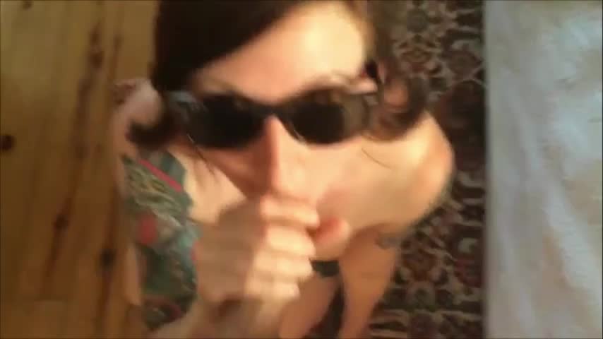 Cumming on her sunglasses