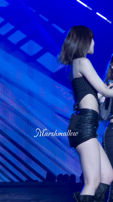 Chaewon / LE SSERAFIM