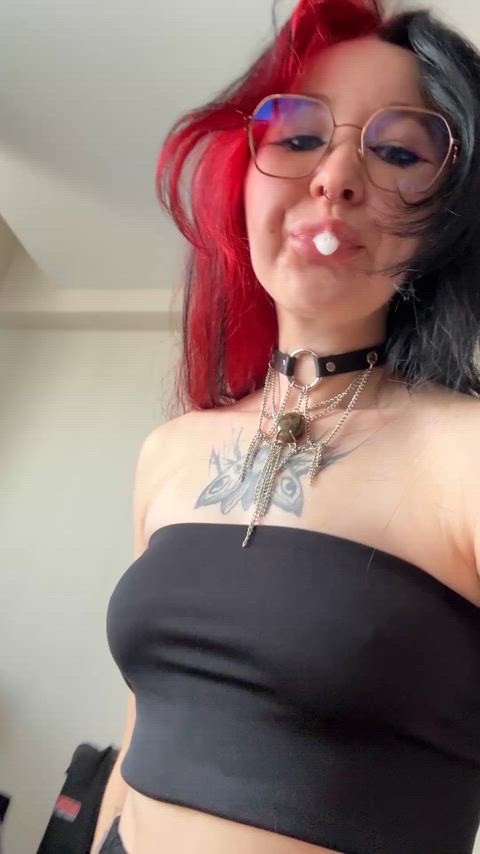 Open your mouth, sweetheart