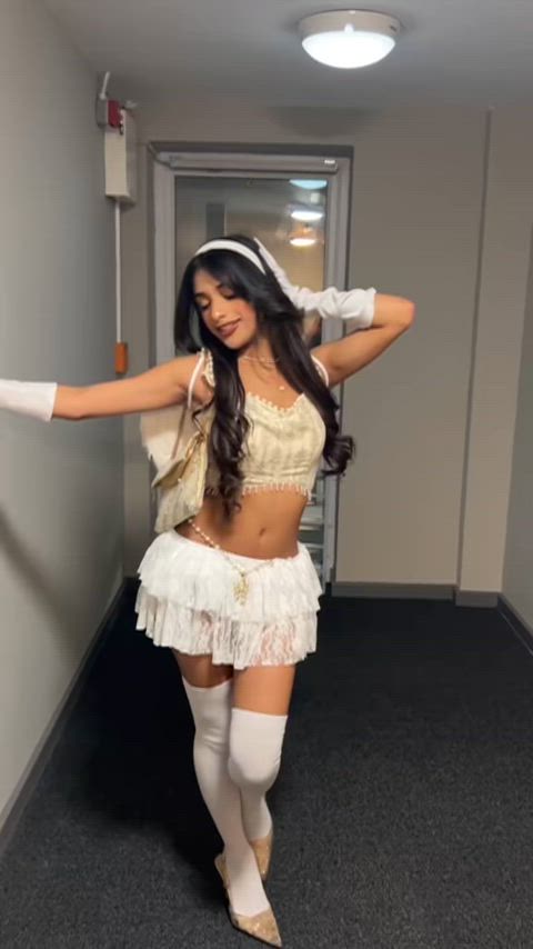 Mallu slut leaving nothing to the imagination