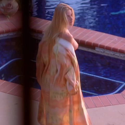 Jaime Pressly (Poison Ivy: The New Seduction - 1997)