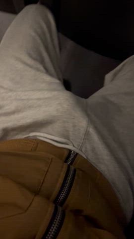 You sit next to me in the bus and see this, wyd?