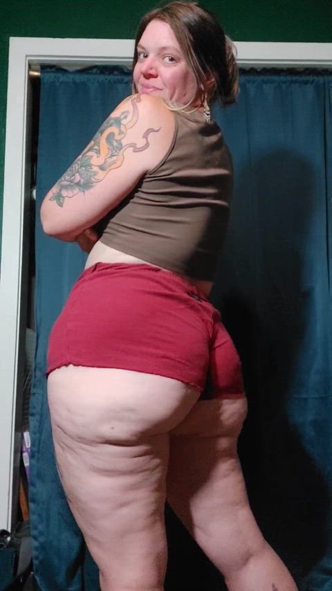 Watch it jiggle and bounce