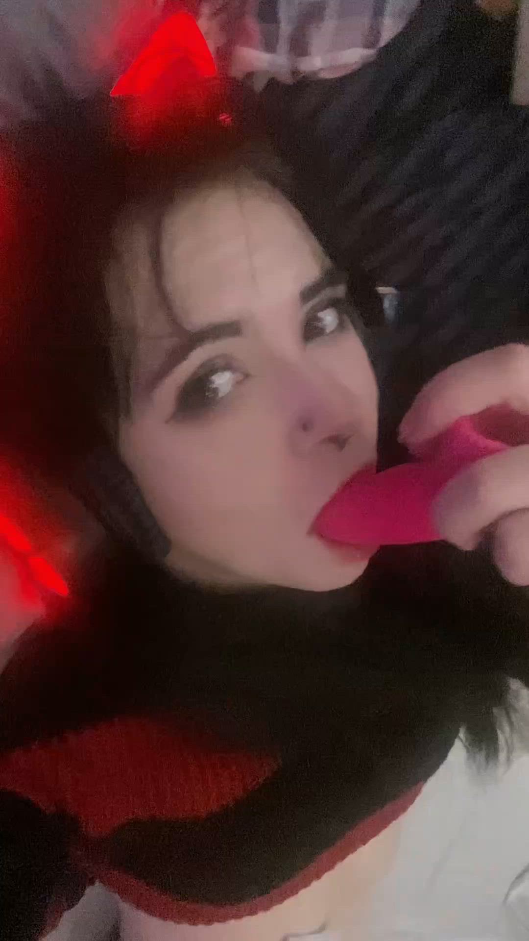 Amateur, Cute, Deepthroat, Dildo, Face Fuck, Fetish