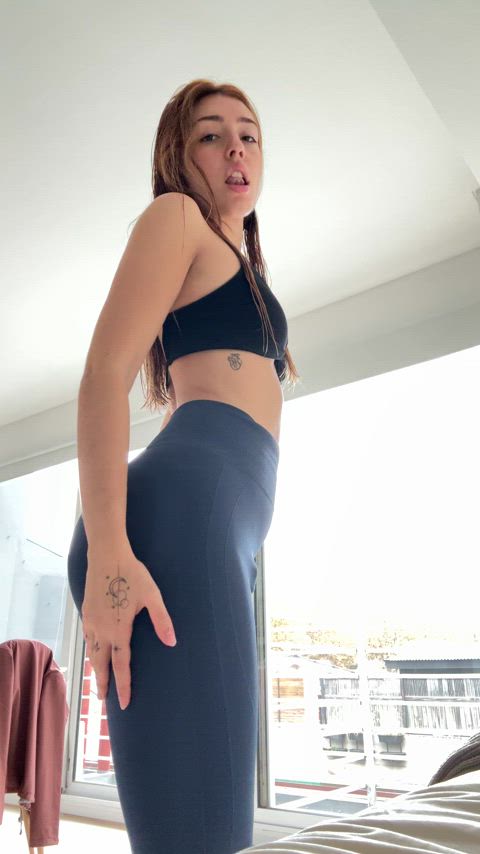 Cum check out my FREE OF 🔗 in comments!!! 🥵