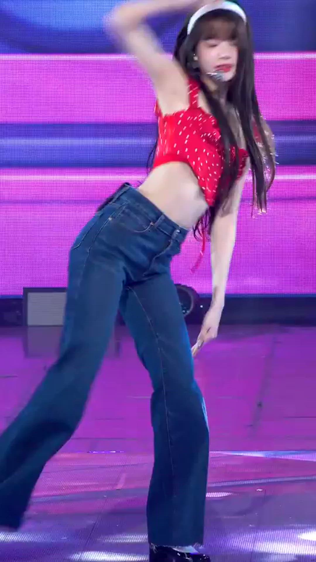 Eunchae | LE SSERAFIM