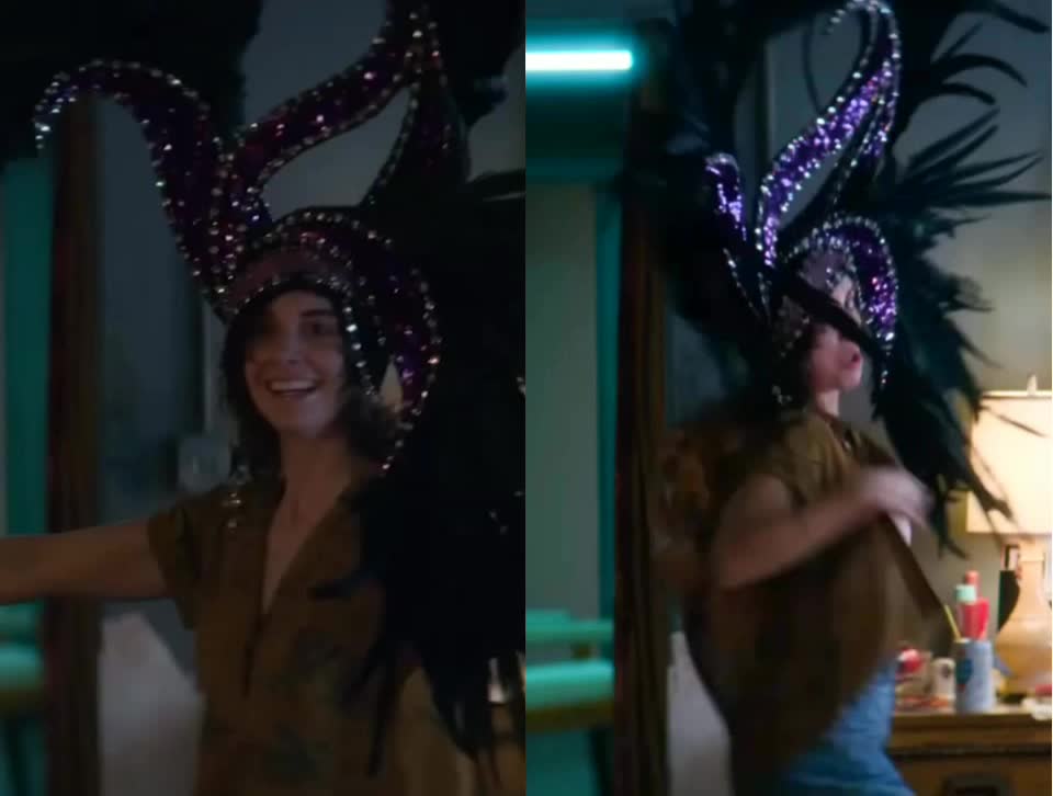Alison Brie - On/Off in 'Glow'