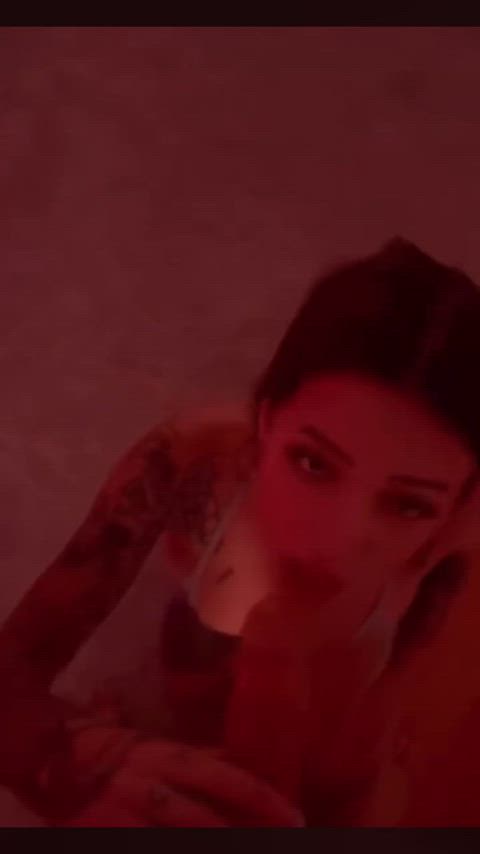Does anybody know who she is?