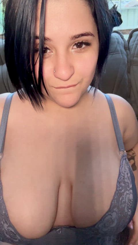 only react if you think you could handle a body of my size...