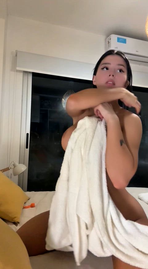 Amateur Teen Tits Porn GIF by misava