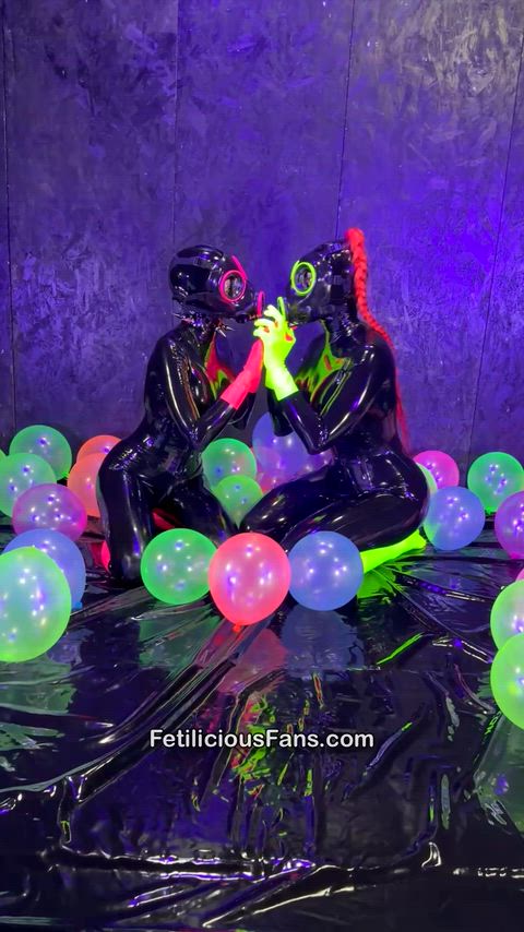 Balloons Boobs Catsuit Fetish Kinky Latex Latex Gloves Mask OnlyFans Rubber Porn GIF by missfetilicious