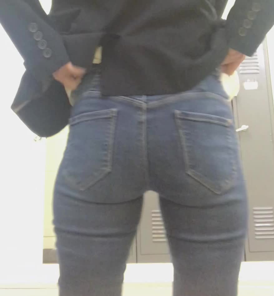 Monday tushy 😉