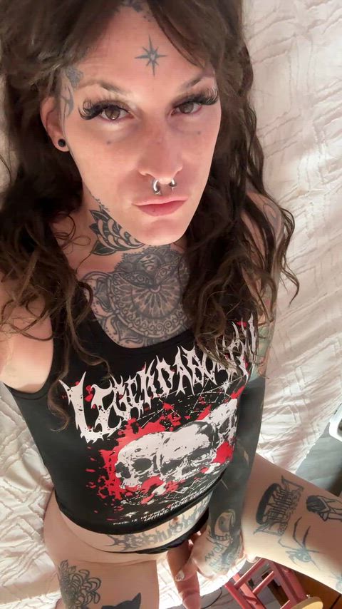 would you let a goth girl fill your mouth?