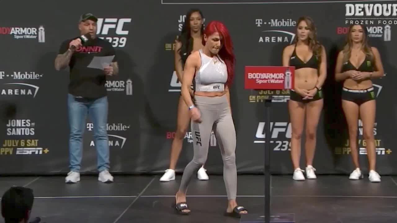 UFC Weigh In