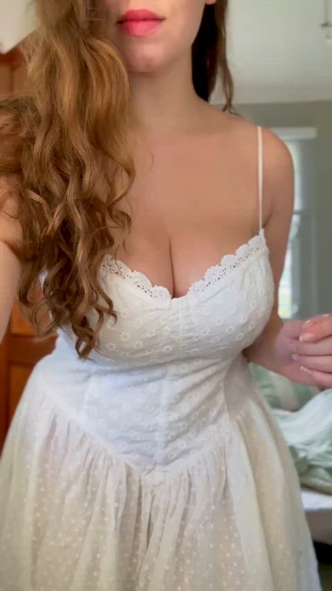 from classy to hottie