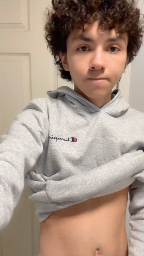 19 need to own a white boy