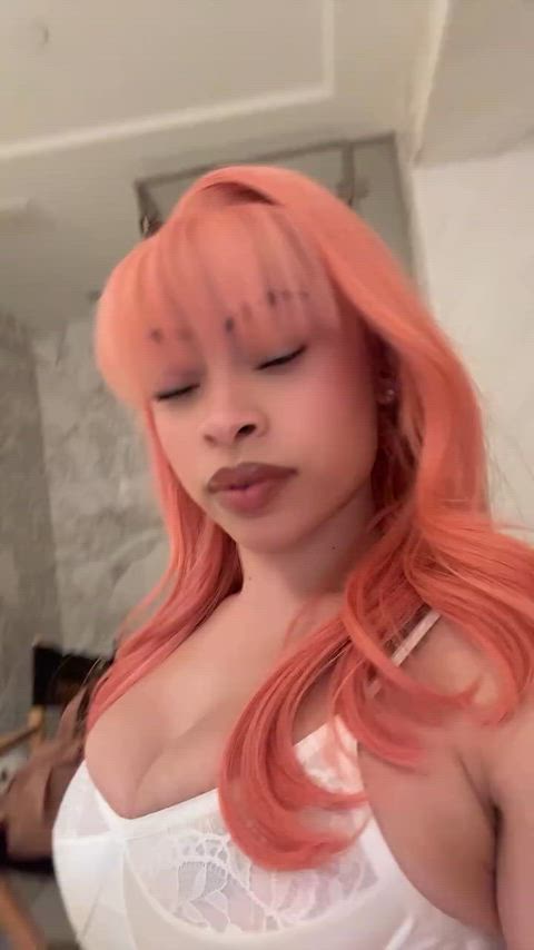 'Baddie Baddie' - IG September 2025