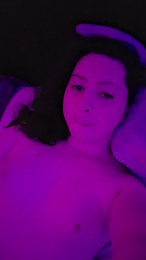 Women: *Gives me any kind of attention*