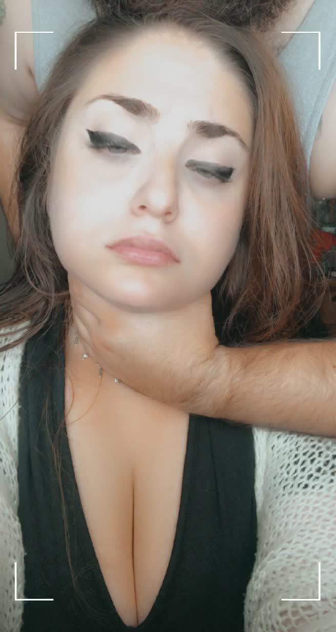 Are my eyes too begging for you?🥺