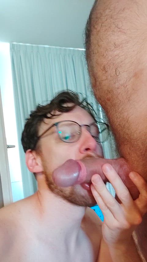 My new years resolution: suck more cock😗