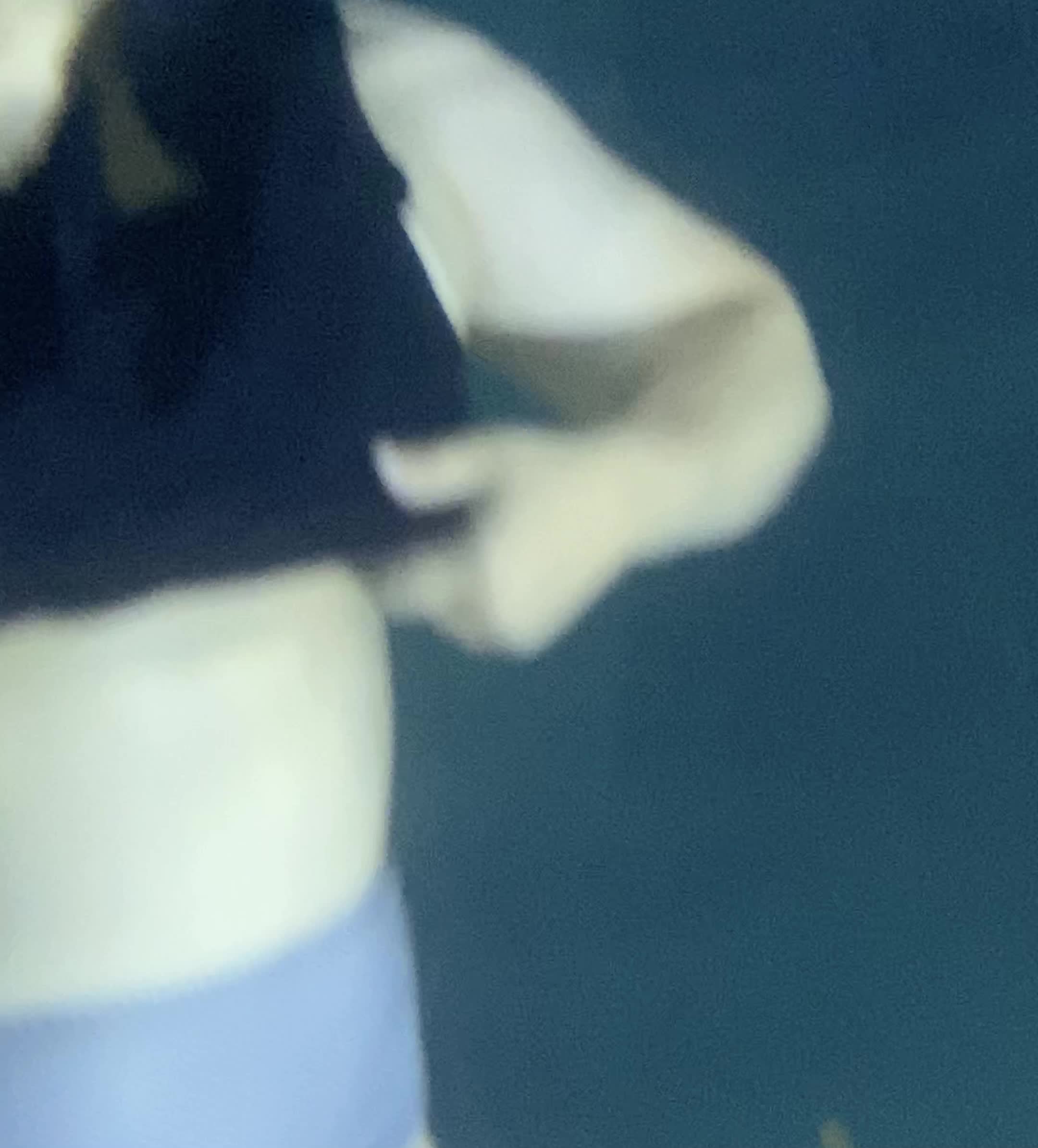 Titty drop, but make it underwater