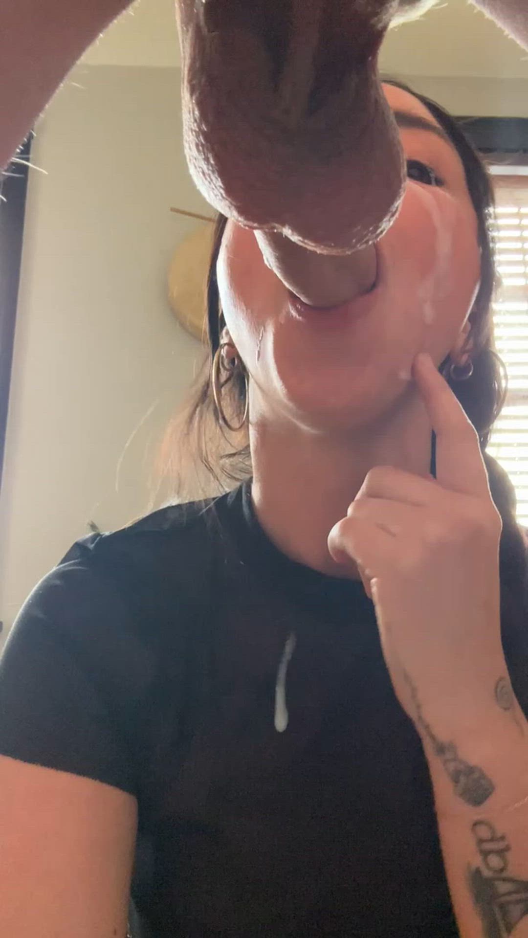 GIF thumbnail