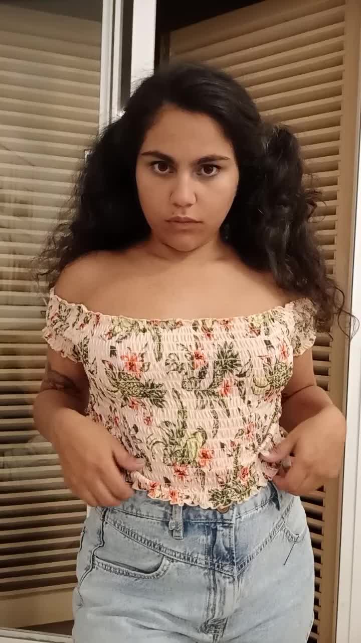 I love to see the jiggle, therefore I bounce