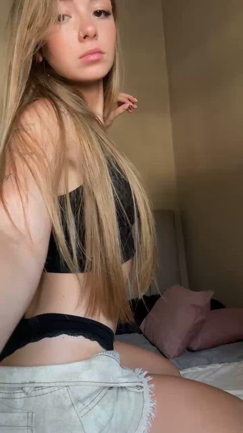 I love tickles just so you knowww