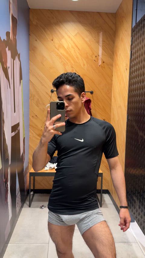 Dressing room thumbnail