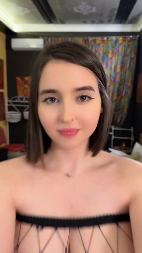 How do you like the idea of fcking me right here in this net?