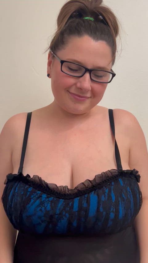 Hope you dont mind big veiny tits