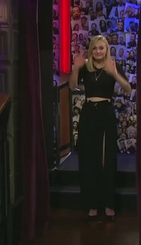 Celebrity Cute Sophie Turner Porn GIF by redbledcom