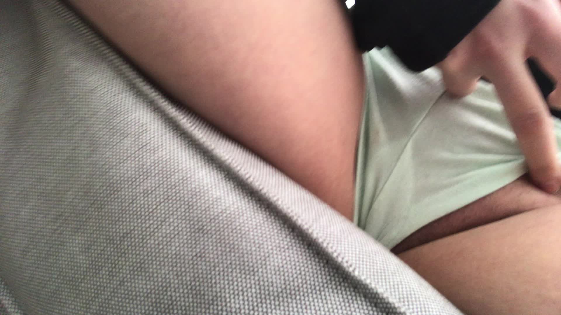 7:00 pm Pussy lashes for essential workers! Thanks for keeping things running so I can stay home and stay naked💞❤️