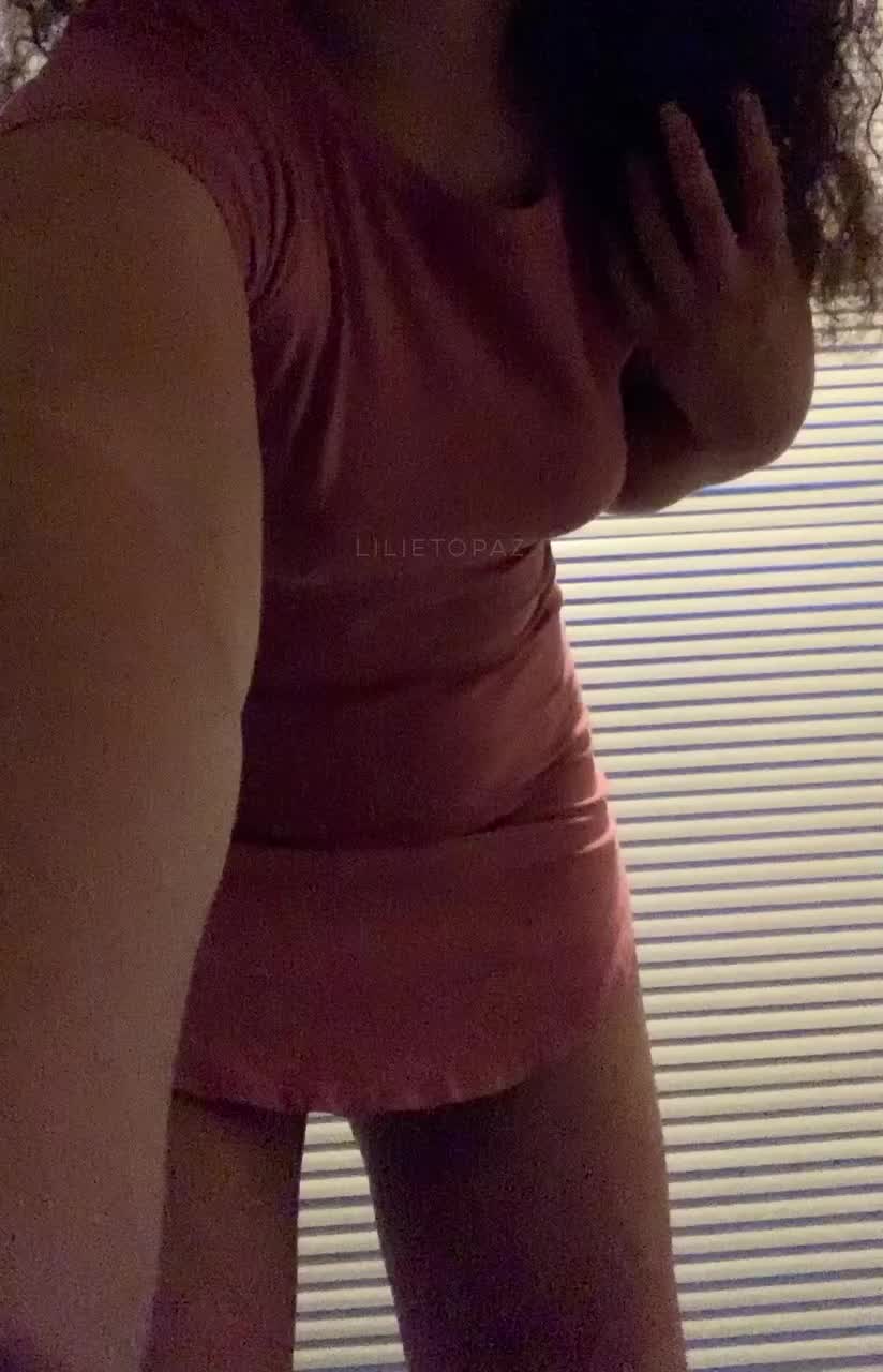 Do you like my dress?