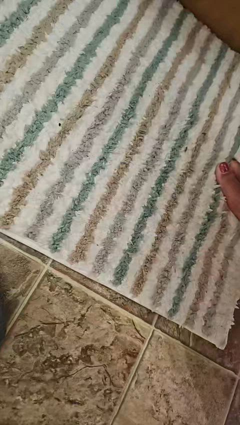 Blurred video preview