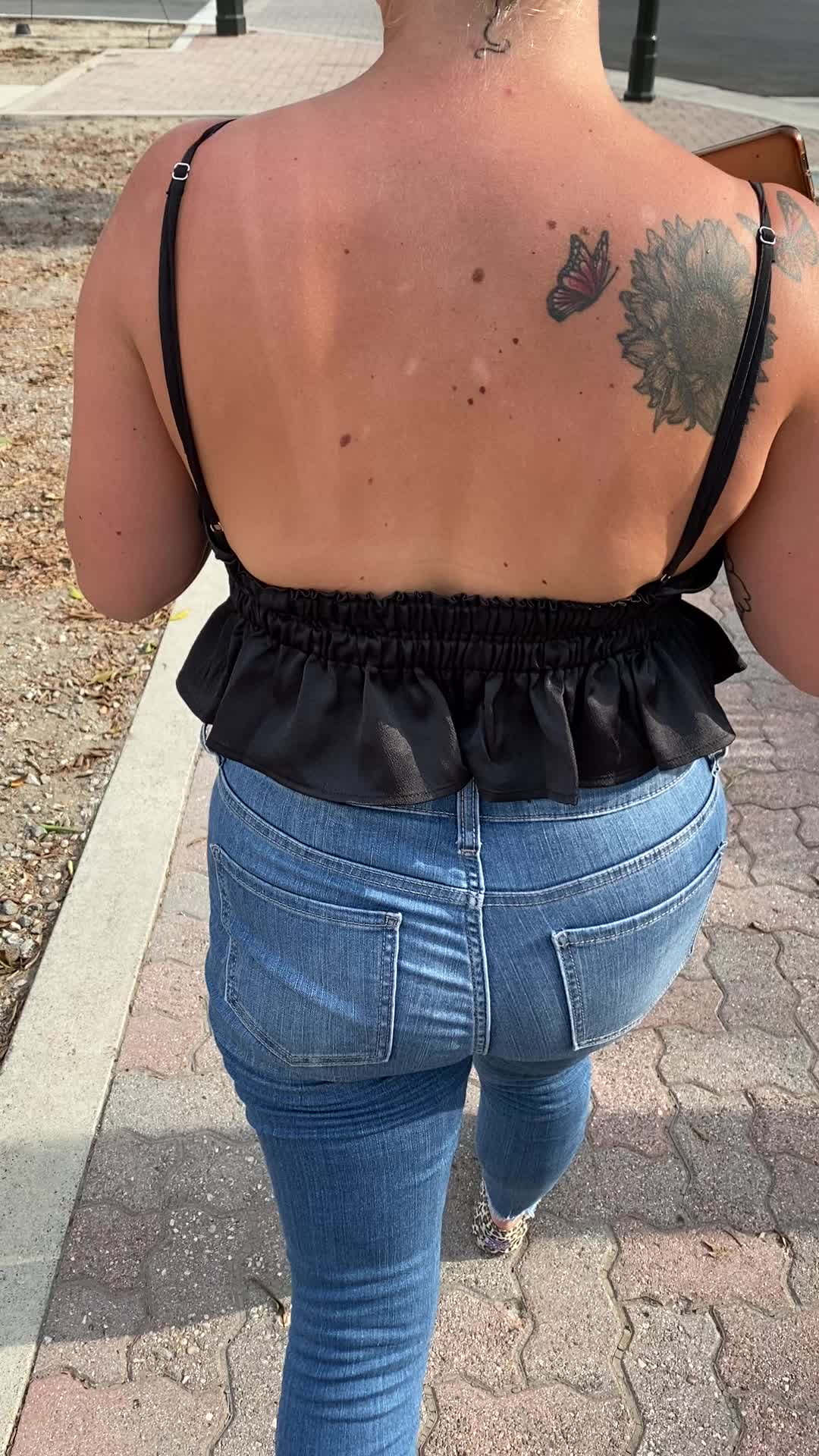 Strolling down the street, hopefully everyone enjoyed the view