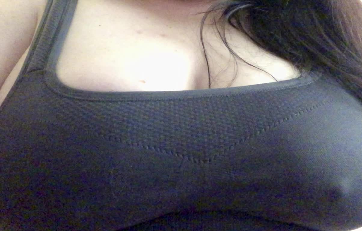 First boob drop! Hope you like...