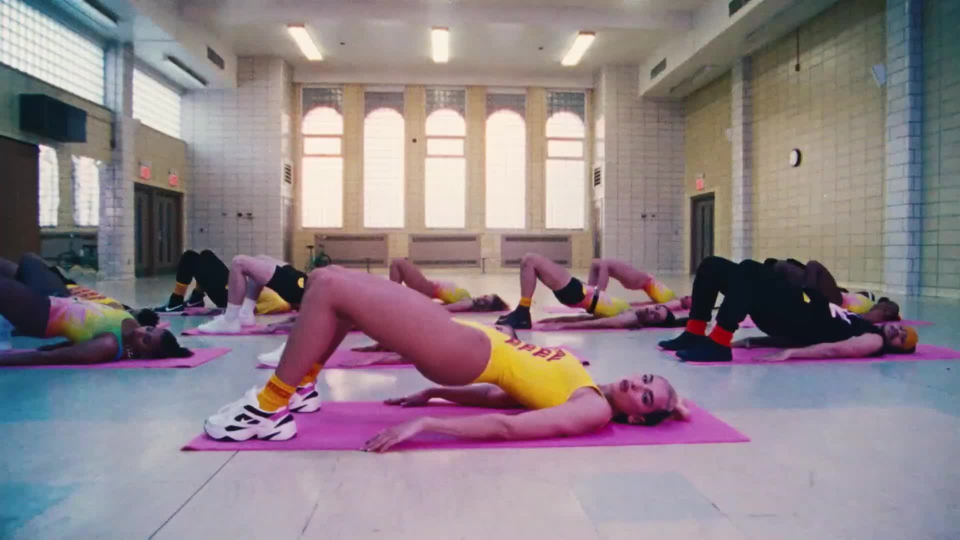 Day Lipa made this video knowing everybody would be jerking off to it