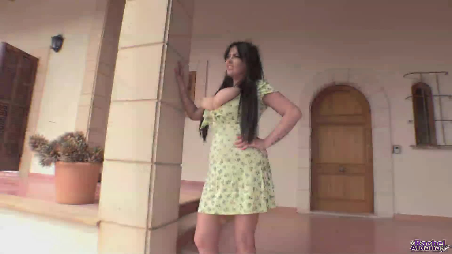 Busty & Gorgeous