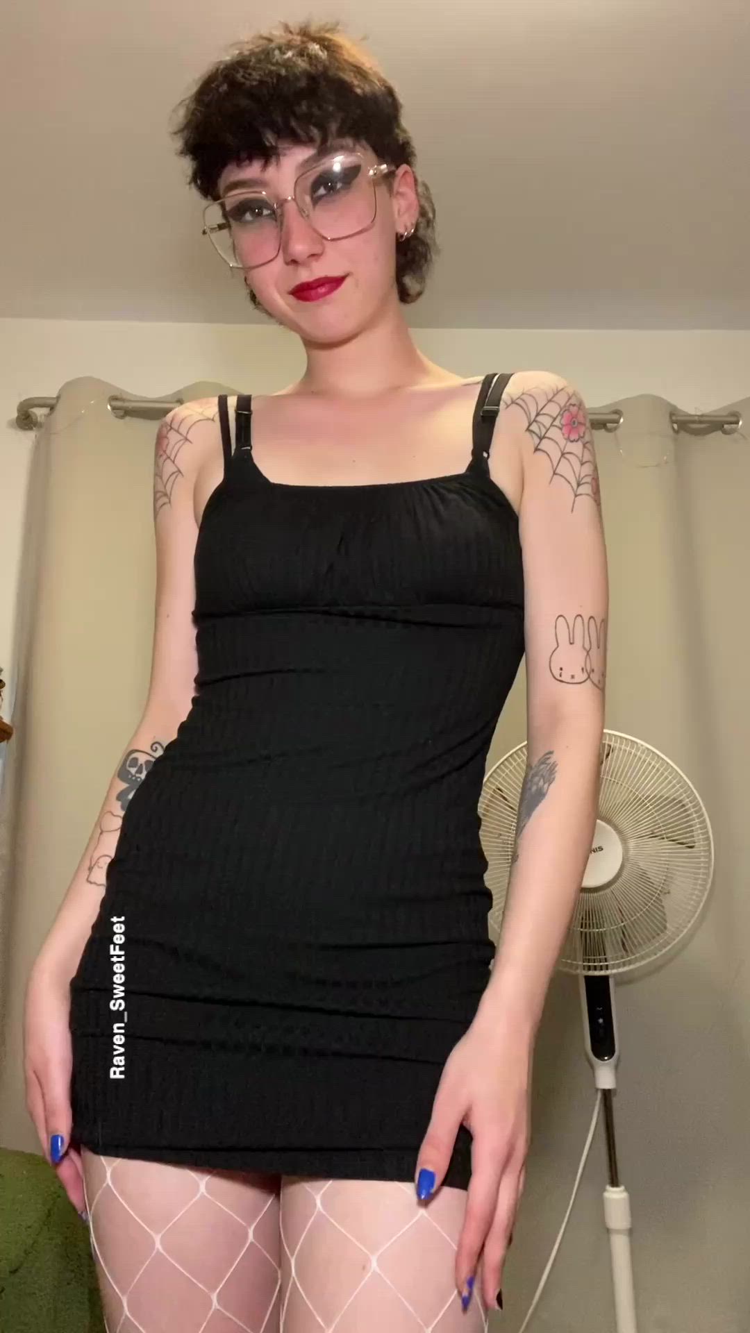 Alt, Ass, Ass Shaking, Booty, Emo, Flashing