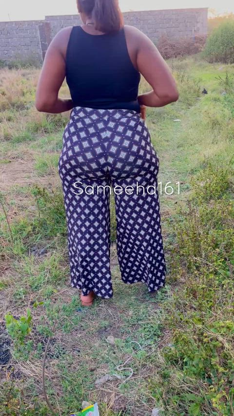 Amateur Ass Ass Spread Big Ass Ebony OnlyFans Outdoor Twerking r/FuckOutdoors Porn GIF by sameeha161