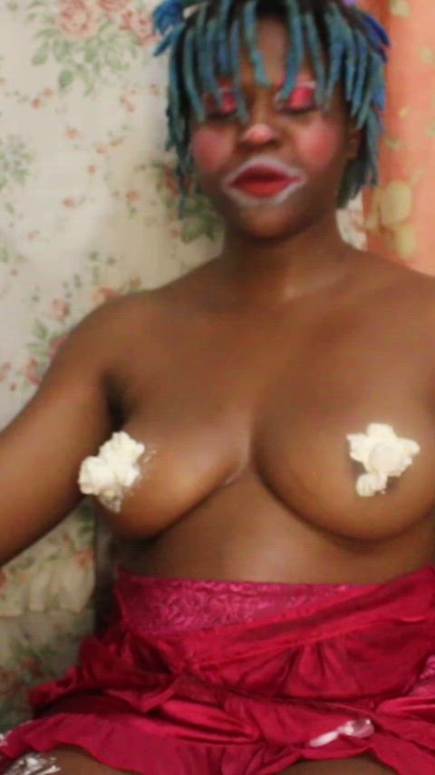 How quickly can you eat this pussy