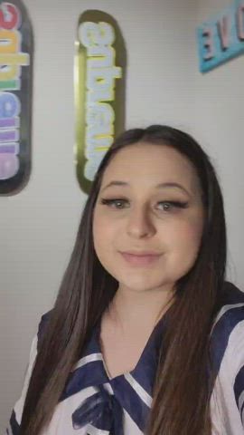 Just a horny college girl who likes showing her pussy.