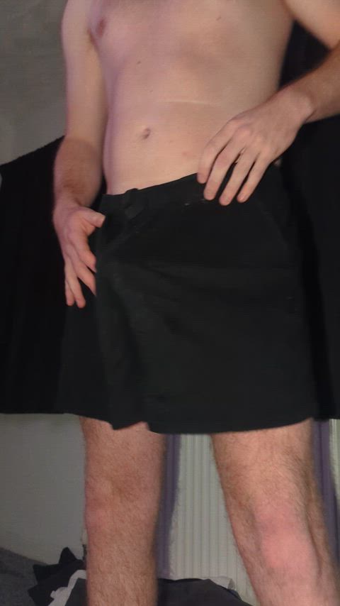 (23) wanna come and play?