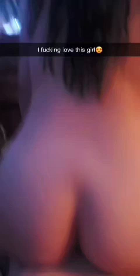 Riding like a good little cumslut😈