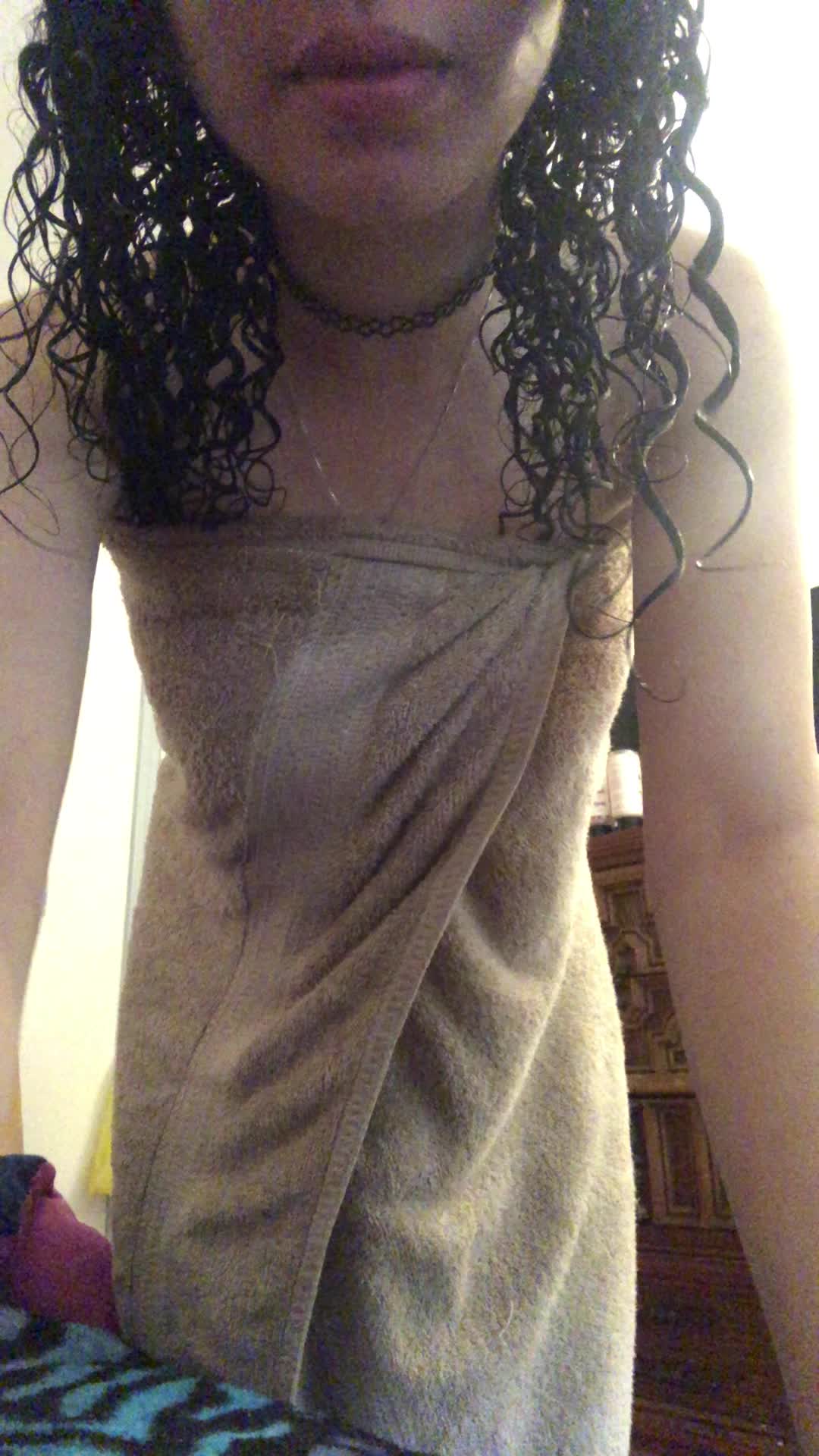 resh out the shower, barely legal tits! Wanna taste?