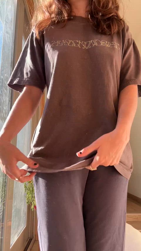 Messy hair and no clothes today, just as nature intended