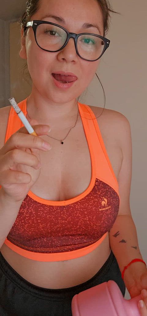 It feels so good to smoke and sweat